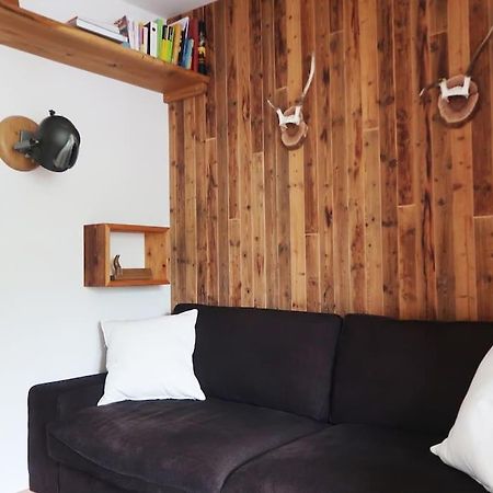 Schoene Wohnung, Zentral, Mit Panorama-Aussicht Гросарл Екстериор снимка