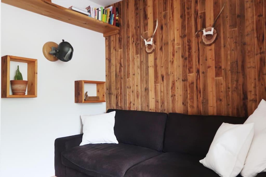 Schoene Wohnung, Zentral, Mit Panorama-Aussicht Гросарл Екстериор снимка